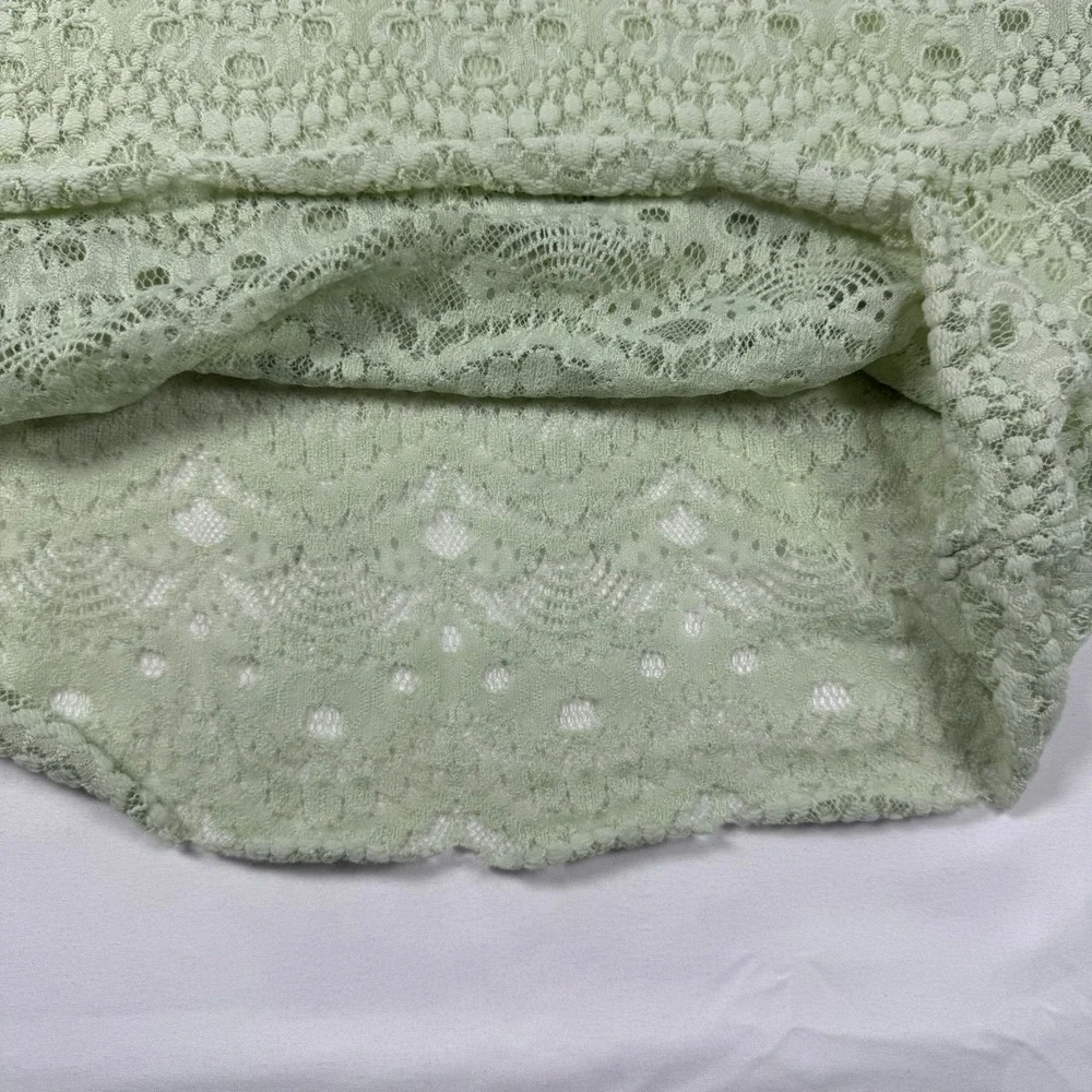 Tela Lace Green Top XS 3/4 Sleeve Cropped Elegant Sheer‎ Layering Blouse